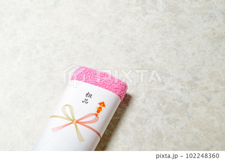 粗品 一般贈答品、景品、粗品のイメージ 粗品 一般贈答品、景品、粗品のイメージ 102248360