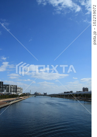 兵庫県芦屋市南部のウォーターフロントの風景 兵庫県芦屋市南部のウォーターフロントの風景 102259072
