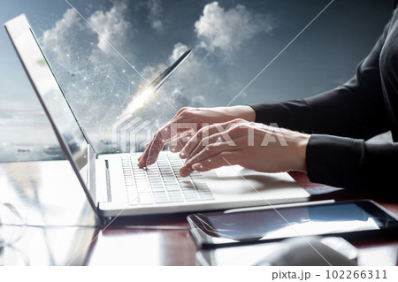 The programmer is engaged in the promotion of the site. The programmer is engaged in the promotion of the site. 102266311