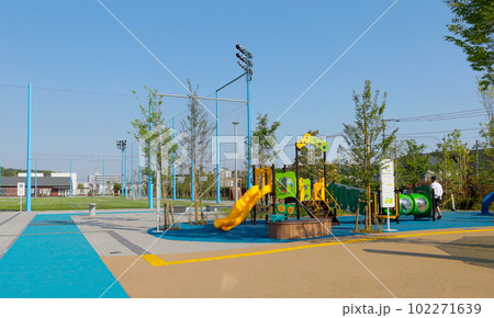 川崎市多摩区にあるフロンタウン生田のふれあい広場 川崎市多摩区にあるフロンタウン生田のふれあい広場 102271639