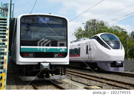 車両基地で並ぶE501系とE657系 車両基地で並ぶE501系とE657系 102274555