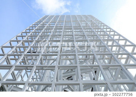 White Steel beam construction with blue sky background White Steel beam construction with blue sky background 102277756