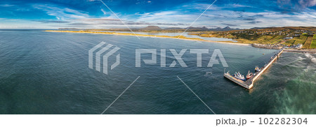 Machaire Rabhartaigh, Translation: Magheraroarty - Plane of the spring tideplane of roarty, Gaeltacht village and townland in north-west of County Donegal, Ireland. 102282304