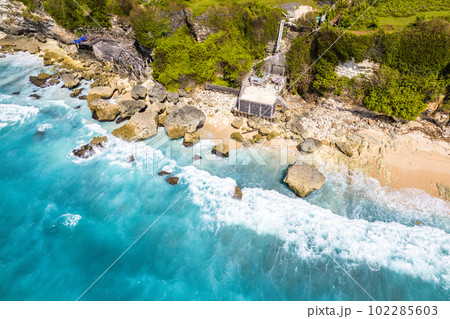 Aerial view of Bingin beach in Bali, Indonesia 102285603