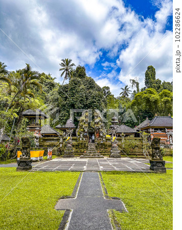 Pura Gunung Kawi Sebatu Gianyar temple in Ubud, Bali, Indonesia Pura Gunung Kawi Sebatu Gianyar temple in Ubud, Bali, Indonesia 102286624