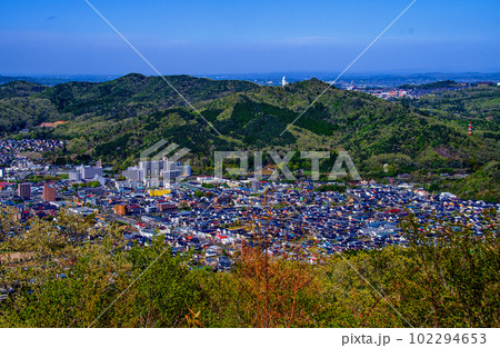 青葉萌える杜の都　仙台　蕃山からの眺望 102294653