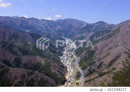 都市風景・新宿歌舞伎町・2023撮影・空撮 102298237