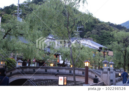 城崎温泉 大渓川 玄武岩 【兵庫県】 城崎温泉 大渓川 玄武岩 【兵庫県】 102298526