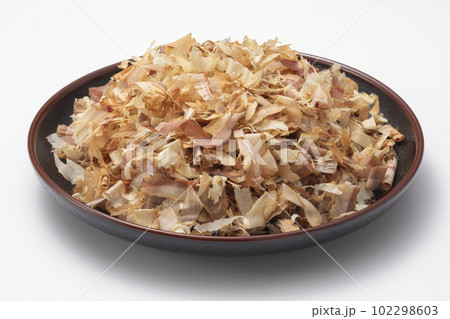 混合削り節（鰹節　鯖節　そうだ鰹節　むろあじ節） 102298603