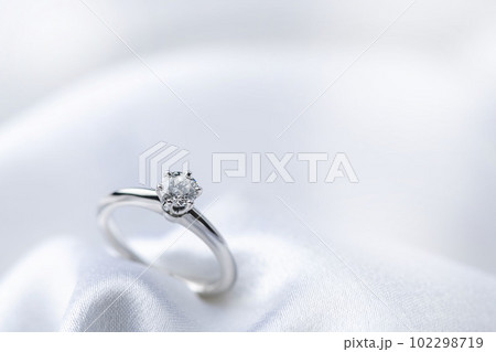 美しい結婚指輪のイメージ 102298719