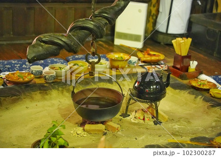 山口県のお食事処いろり山賊玖珂店 102300287