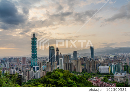 台湾　2023　台北101　象山眺望 102300521