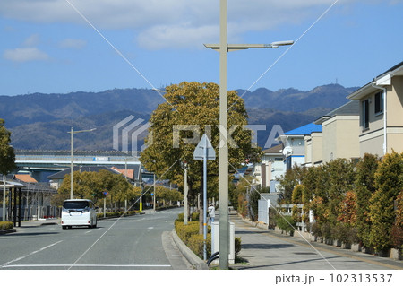 兵庫県芦屋市南部の住宅街の街並み 兵庫県芦屋市南部の住宅街の街並み 102313537