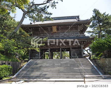 誕生寺 仁王門 (千葉県鴨川市) 誕生寺 仁王門 (千葉県鴨川市) 102316383