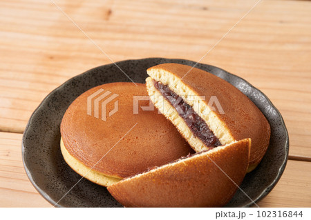 どら焼き イメージ どら焼き イメージ 102316844