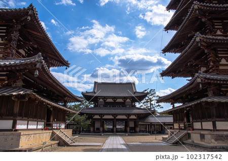 法隆寺のきれいな景色 法隆寺のきれいな景色 102317542