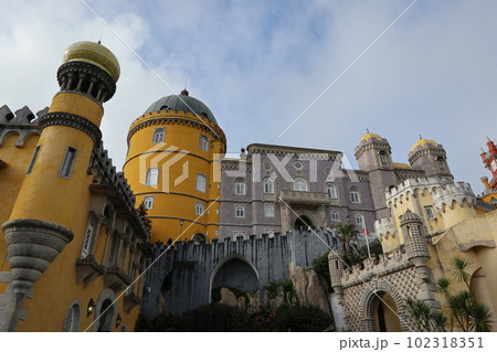 ポルトガルのペーナ宮殿（Palácio Nacional da Pena） 102318351