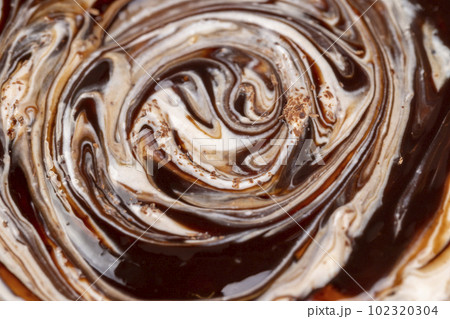 Fresh Yogurt with added chocolate for chocolate flavor 102320304