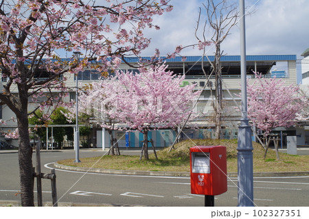 本塩釜駅前の景色 本塩釜駅前の景色 102327351