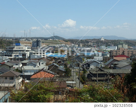赤坂町から見る多治見市市街地 102328508