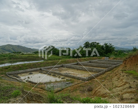 イフガオ州ラムー町のティラピア養殖場 102328669
