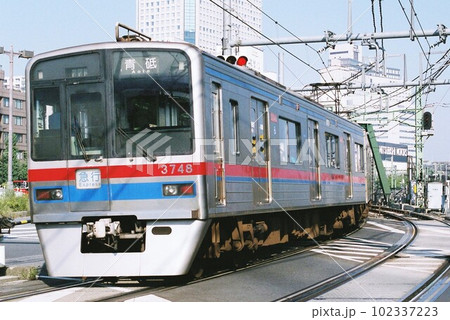 青砥へ向けて京急本線をゆく京成電鉄3700形 青砥へ向けて京急本線をゆく京成電鉄3700形 102337223
