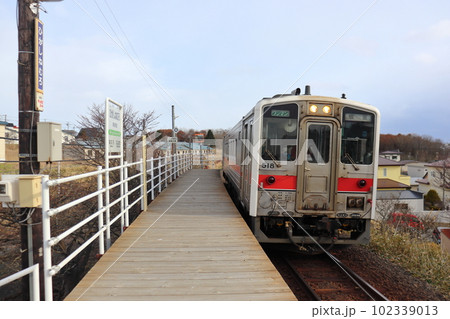 日本最東端駅 東根室駅とキハ54形車両 102339013