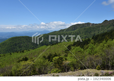 釈迦ヶ岳登山、八方ヶ原大間々台登山口より 釈迦ヶ岳登山、八方ヶ原大間々台登山口より 102340006