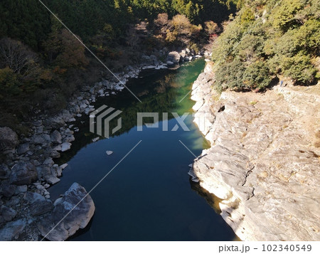 奈良県吉野にある浄見原神社 奈良県吉野にある浄見原神社 102340549