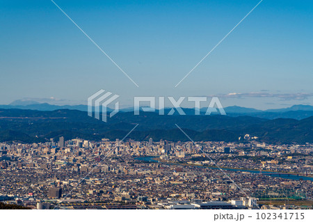 金甲山から見た秋晴れの岡山市街9 岡山県岡山市南区 金甲山から見た秋晴れの岡山市街9 岡山県岡山市南区 102341715