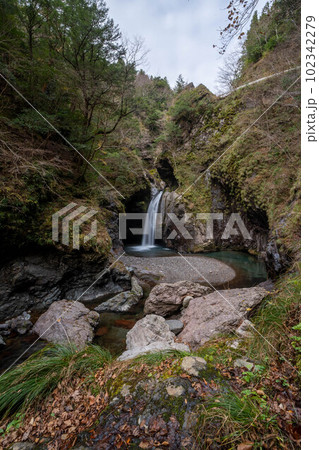 大釜の滝 102342279