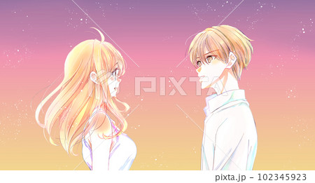 向かい合う男女カップル 夏 夕暮れ 向かい合う男女カップル 夏 夕暮れ 102345923