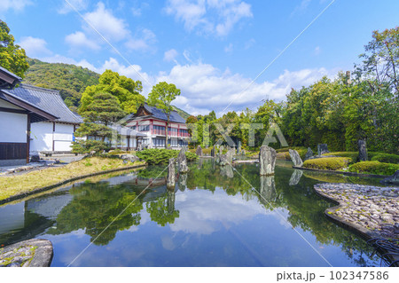 松尾大社　松風苑　蓬莱の庭（京都市西京区嵐山宮町） 102347586