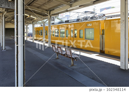 山口県　宇部市　宇部新川駅 102348114