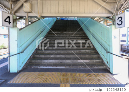 山口県　宇部市　宇部新川駅 102348120