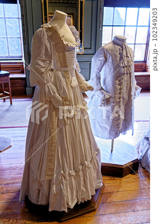 Vintage old dress at Hampton Court Palace Vintage old dress at Hampton Court Palace 102349203