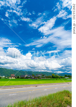 【夏素材】夏空イメージ【長野県】 【夏素材】夏空イメージ【長野県】 102351662