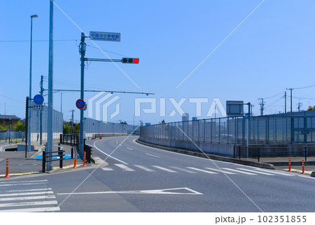 千葉県市川市東京外環自動車道沿線の風景2023年5月 102351855