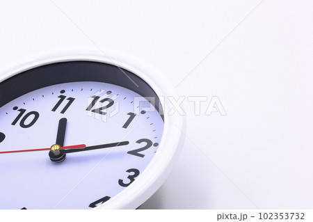 時計、時間、ウォッチのイメージ 102353732