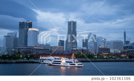 The best view in Yokohama 102361386