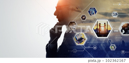 ビジネス戦略イメージ バナー・広告向け横長ビジュアル ビジネス戦略イメージ バナー・広告向け横長ビジュアル 102362167