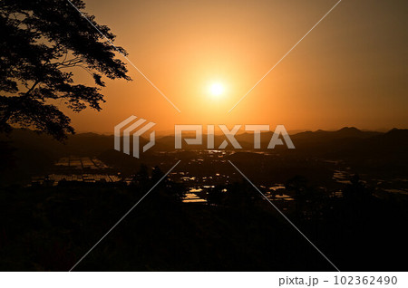 八上城からの夕焼け 八上城からの夕焼け 102362490