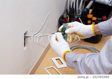 電気工事 102365060