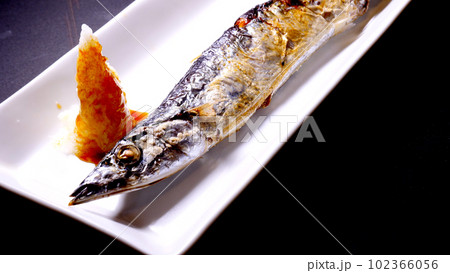 秋刀魚焼 秋刀魚焼 102366056