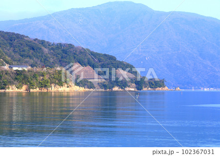 気比の松原　敦賀湾　松林　松原海水浴場　福井県　敦賀市　敦賀湾　気比の松原海水浴場　海水浴場　釣場 102367031