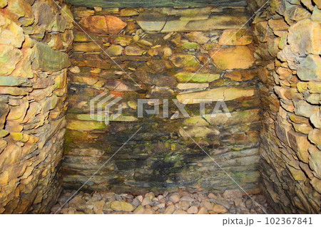 【国指定特別史跡】岩橋千塚古墳群 【国指定特別史跡】岩橋千塚古墳群 102367841