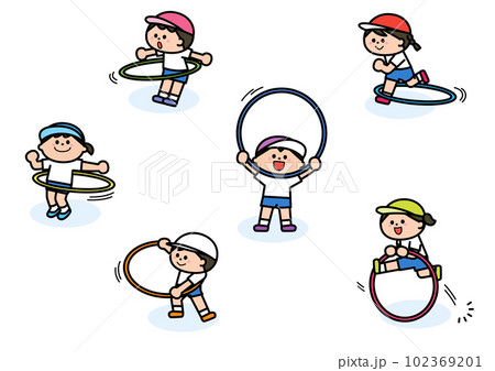 フラフープで遊ぶ子どもたち フラフープで遊ぶ子どもたち 102369201