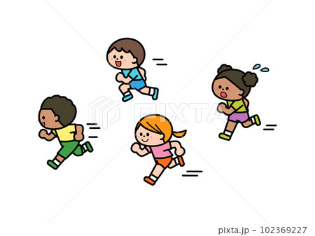 かけっこをする様々な人種の子どもたち 102369227