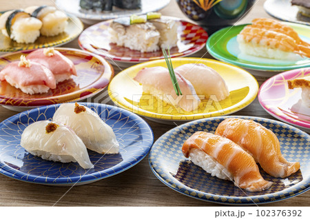 回転寿司　寿司 102376392