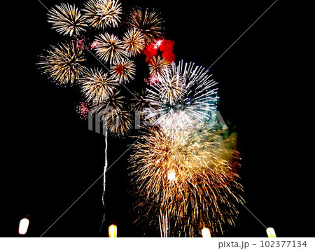 打ち上げ花火 102377134